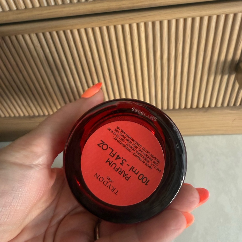 Trudon Mystique Red Fragrance 100ml - Picture 5 of 5